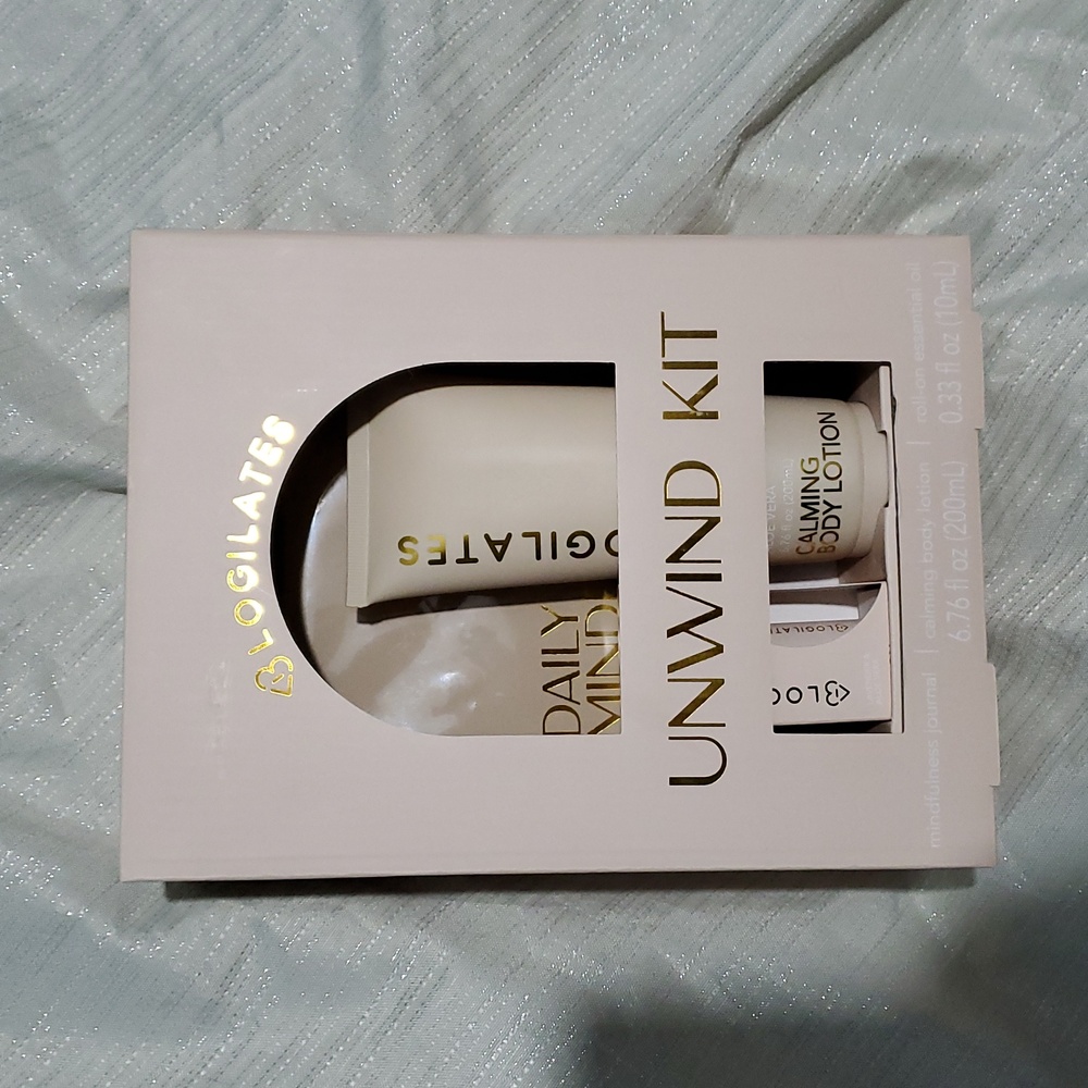Blogilates Unwind Bath and Body Gift Set Journal Body Lotion